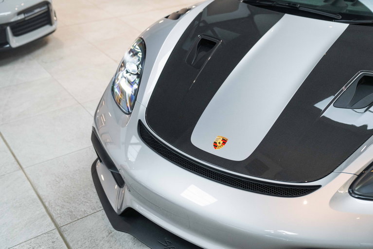 Porsche 718 Spyder RS