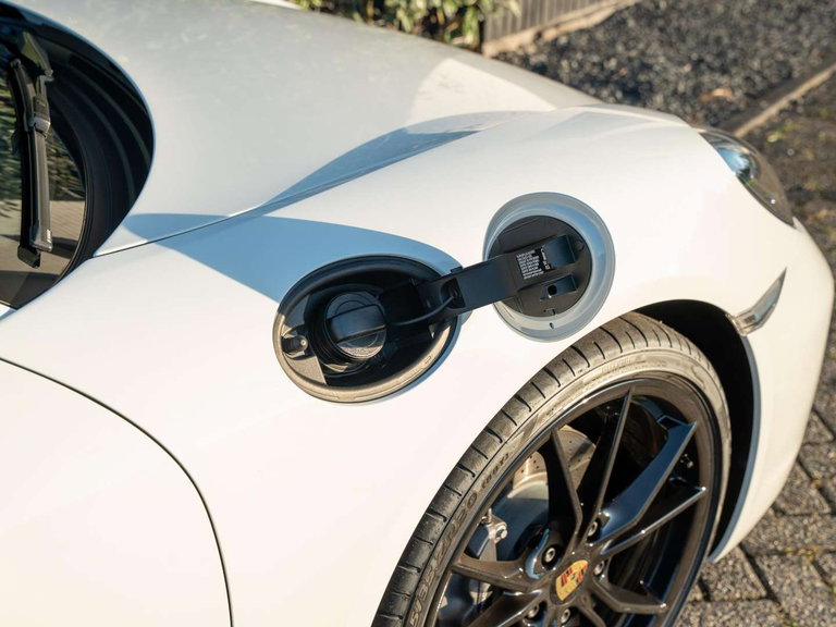 Porsche 718 Boxster