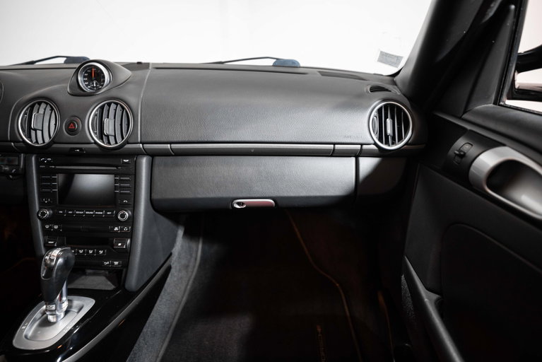 Porsche 987 Cayman