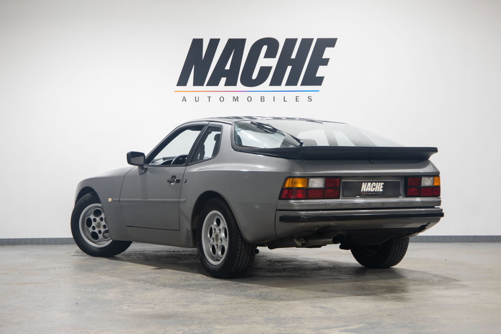 Porsche 944 Coupé