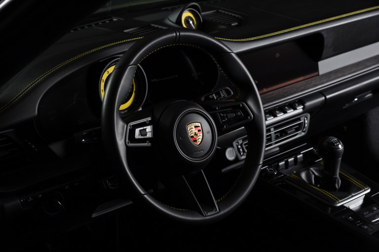 Porsche 992 Carrera GTS