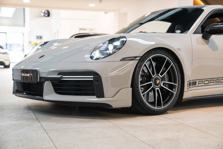 Porsche 992 Turbo S