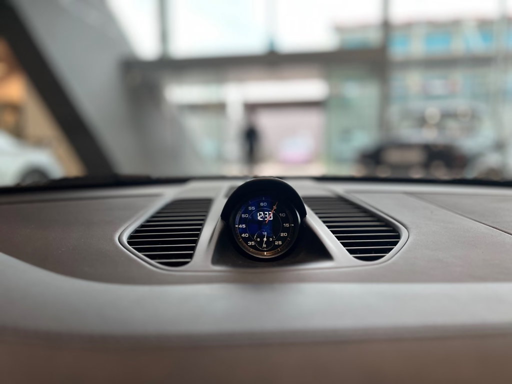 Porsche 991.2 GT3 Touring