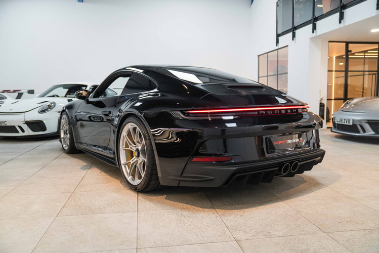 Porsche 992 GT3 Touring