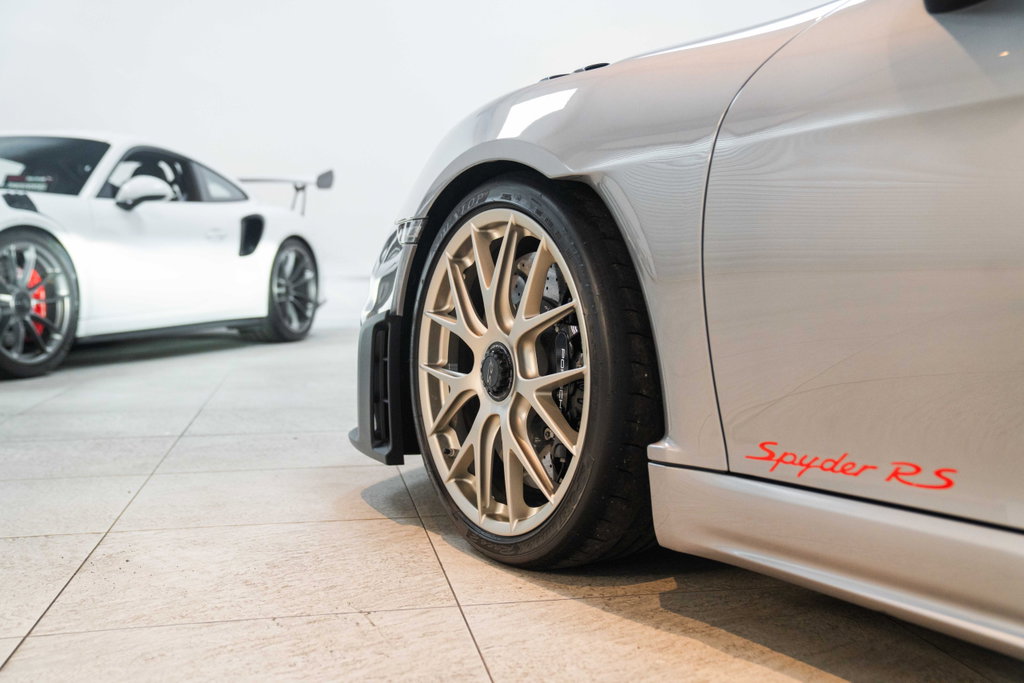 Porsche 718 Spyder RS