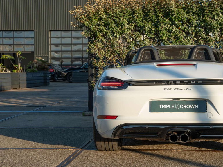 Porsche 718 Boxster
