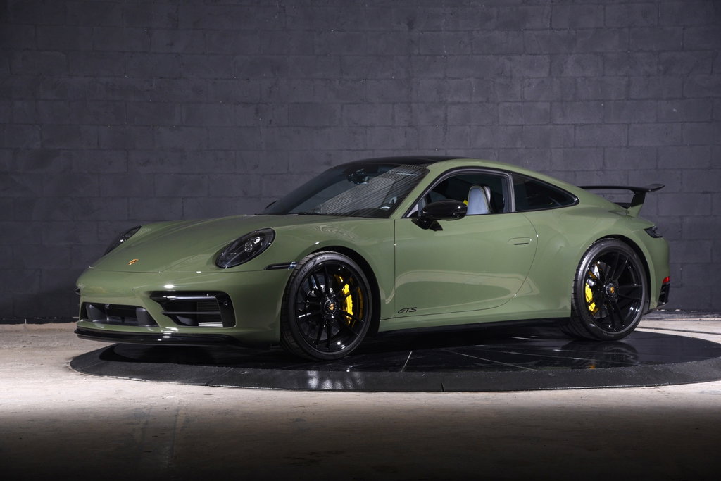 Porsche 992 Carrera GTS
