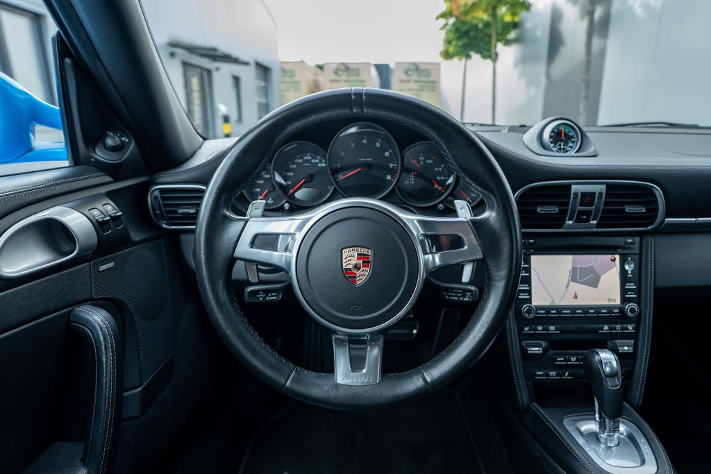 Porsche 997.2 Carrera GTS