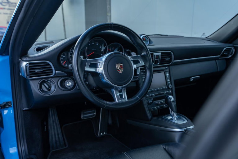 Porsche 997.2 Carrera GTS