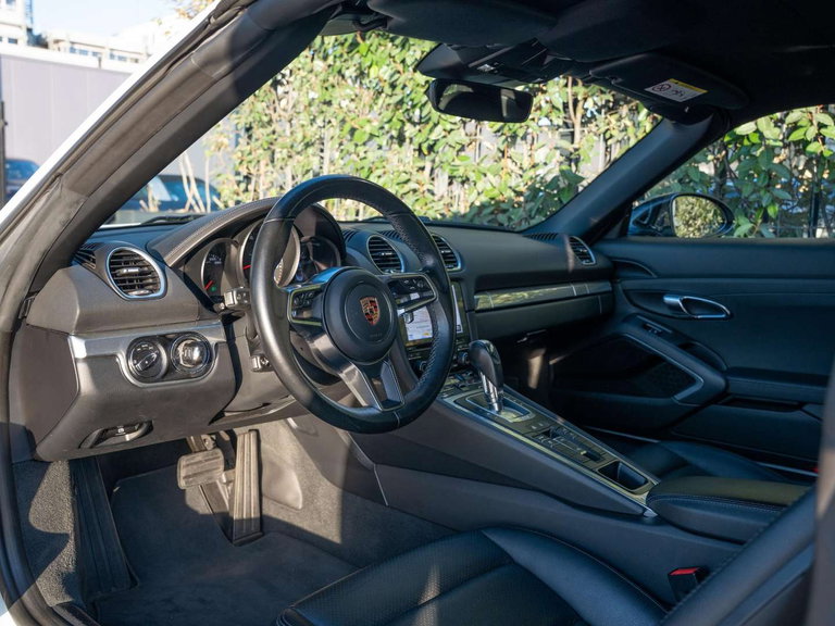 Porsche 718 Boxster