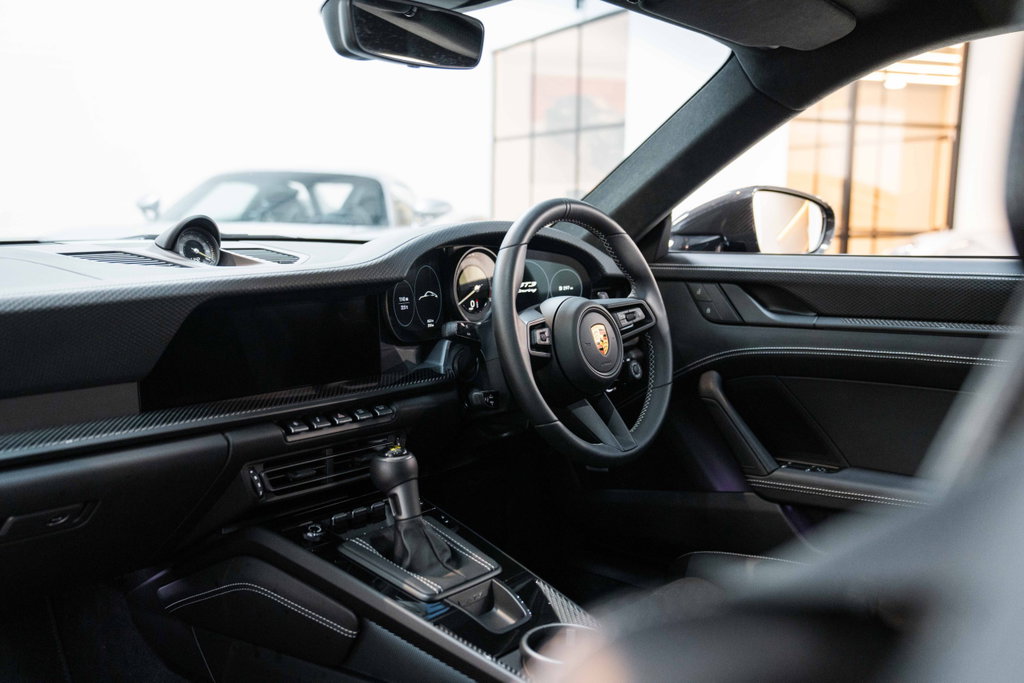 Porsche 992 GT3 Touring
