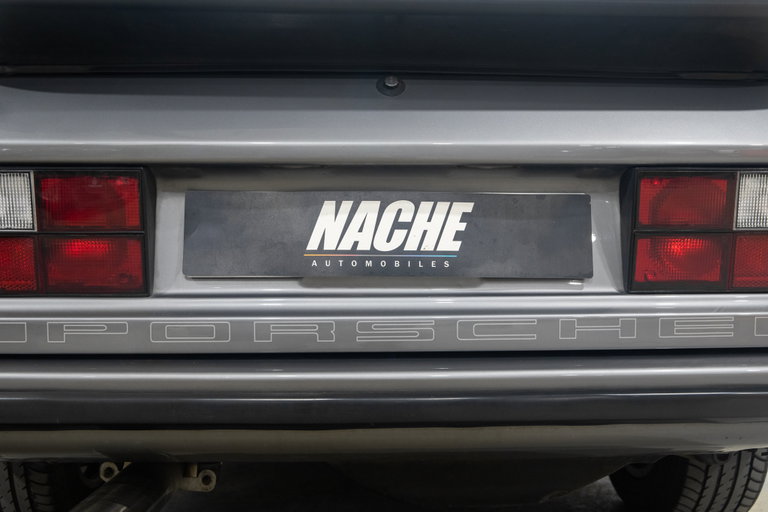 Porsche 944 Coupé