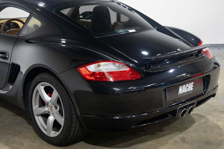 Porsche 987 Cayman S