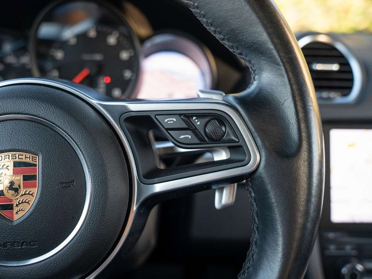 Porsche 718 Boxster