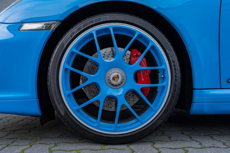 Porsche 997.2 Carrera GTS