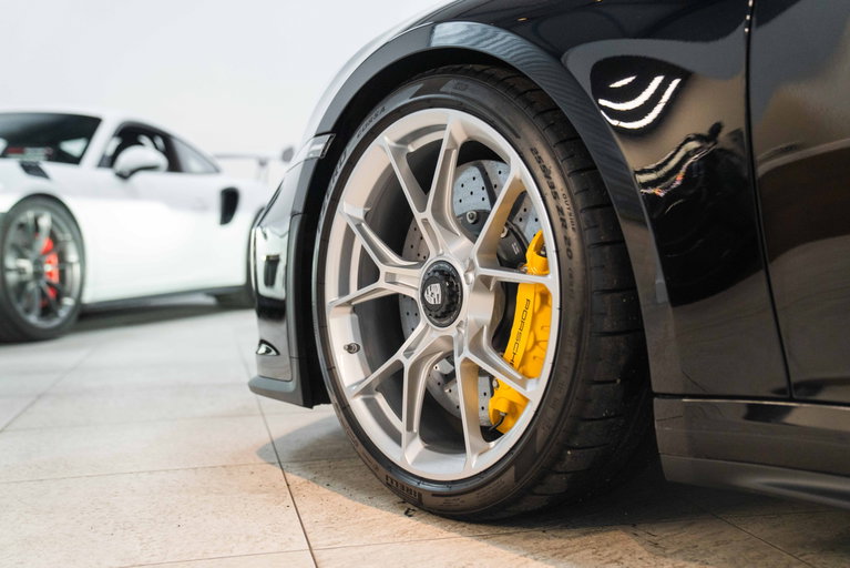 Porsche 992 GT3 Touring
