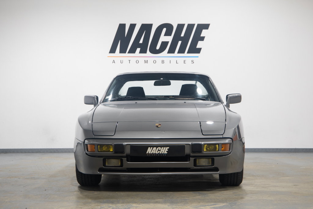 Porsche 944 Coupé