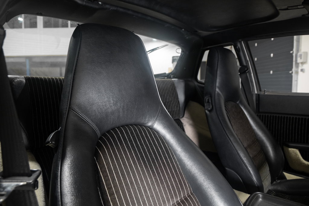 Porsche 944 Coupé