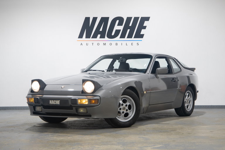 Porsche 944 Coupé