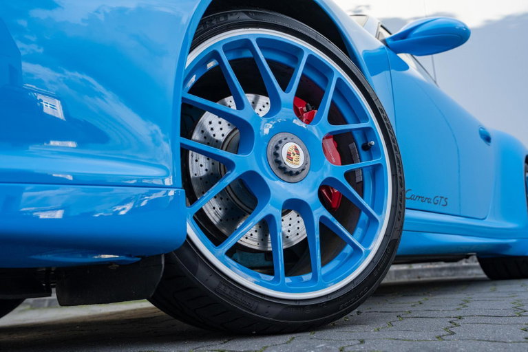 Porsche 997.2 Carrera GTS