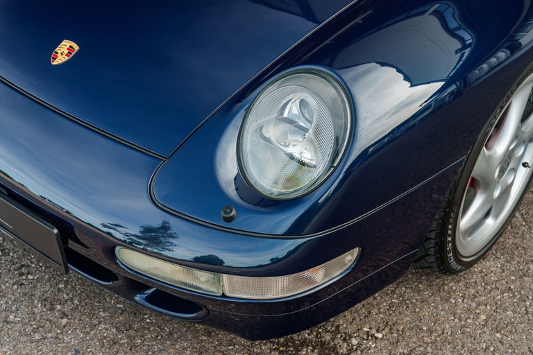Porsche 993 Carrera 4S