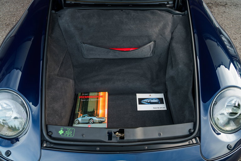 Porsche 993 Carrera 4S