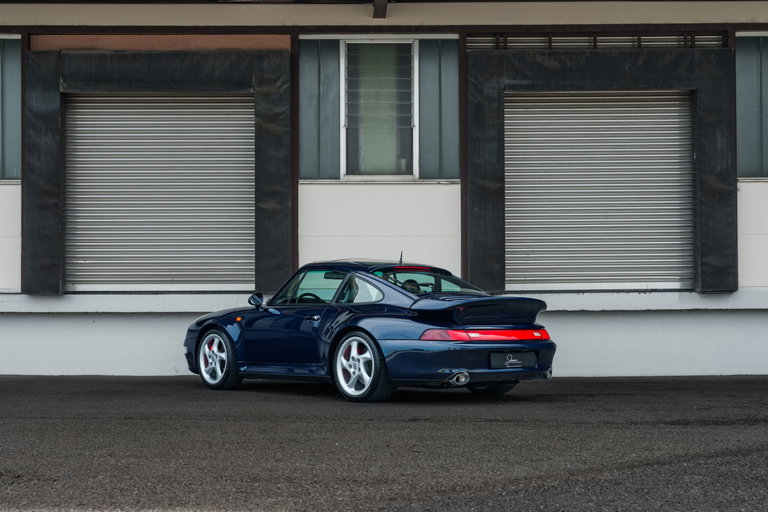 Porsche 993 Carrera 4S