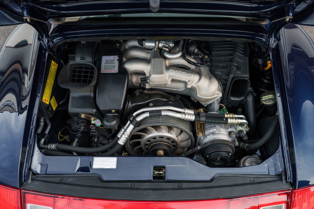 Porsche 993 Carrera 4S