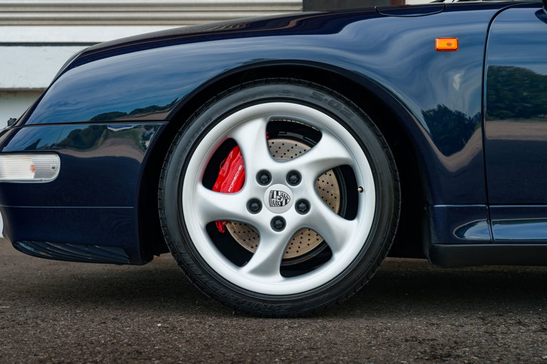 Porsche 993 Carrera 4S