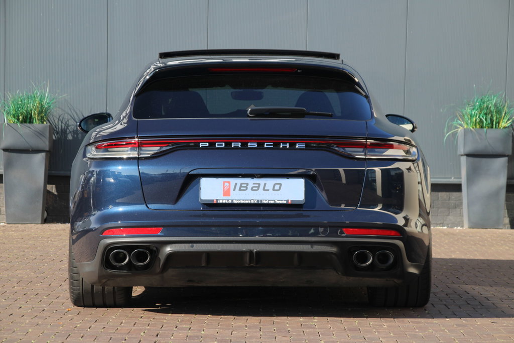 Porsche Panamera 4 E-Hybrid