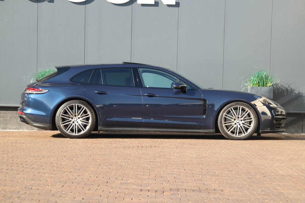 Porsche Panamera 4 E-Hybrid