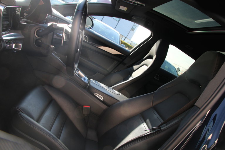 Porsche Panamera 4 E-Hybrid