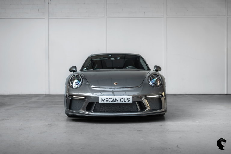 Porsche 991.2 GT3 Touring