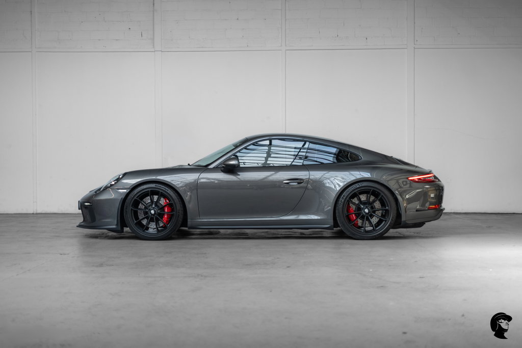 Porsche 991.2 GT3 Touring
