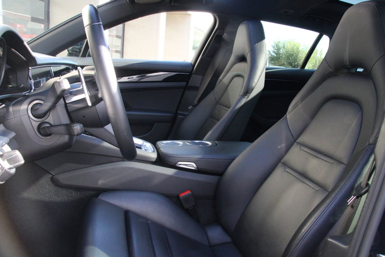 Porsche Panamera 4 E-Hybrid