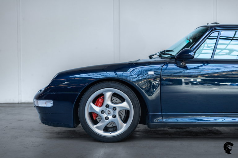 Porsche 993 Carrera 4S