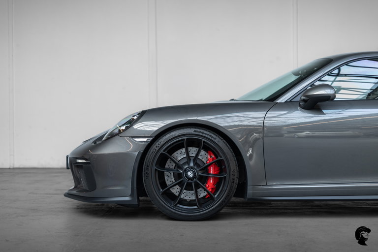 Porsche 991.2 GT3 Touring