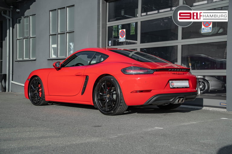 Porsche 718 Cayman S