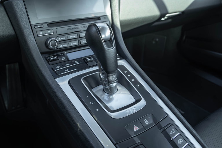 Porsche 718 Cayman S