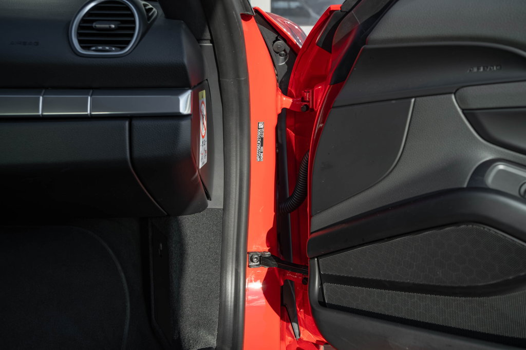 Porsche 718 Cayman S
