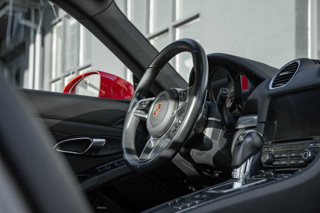 Porsche 718 Cayman S