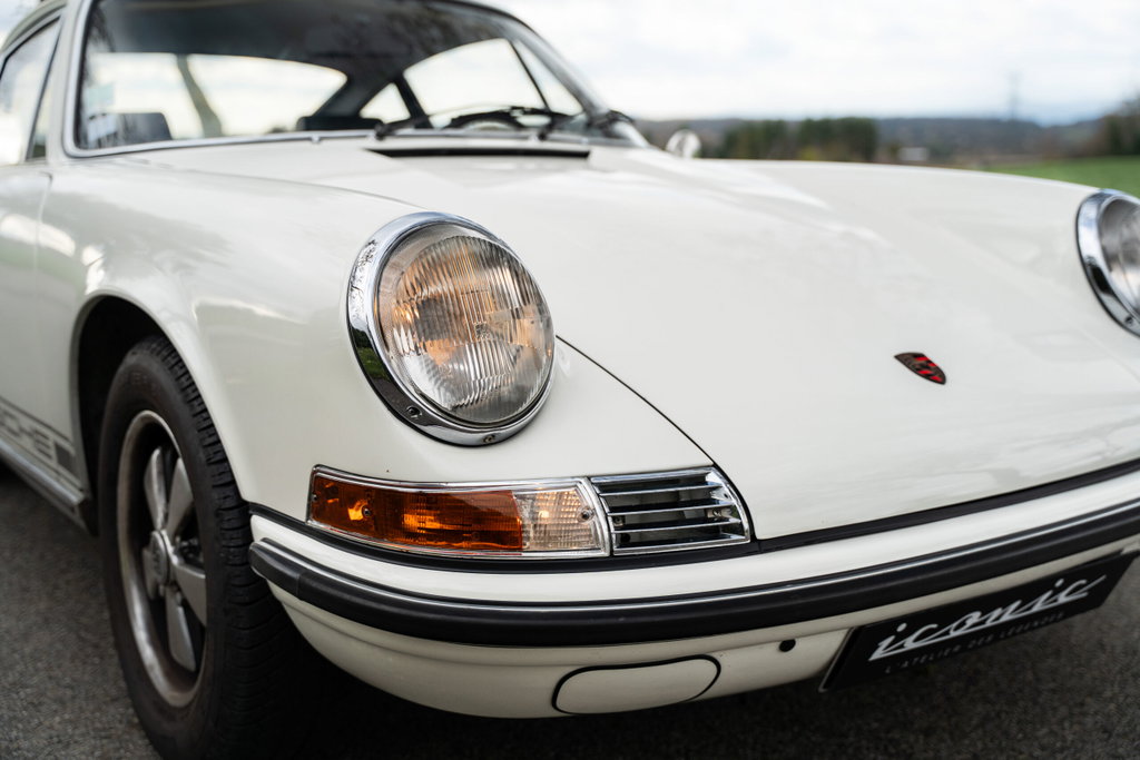Porsche 911 E
