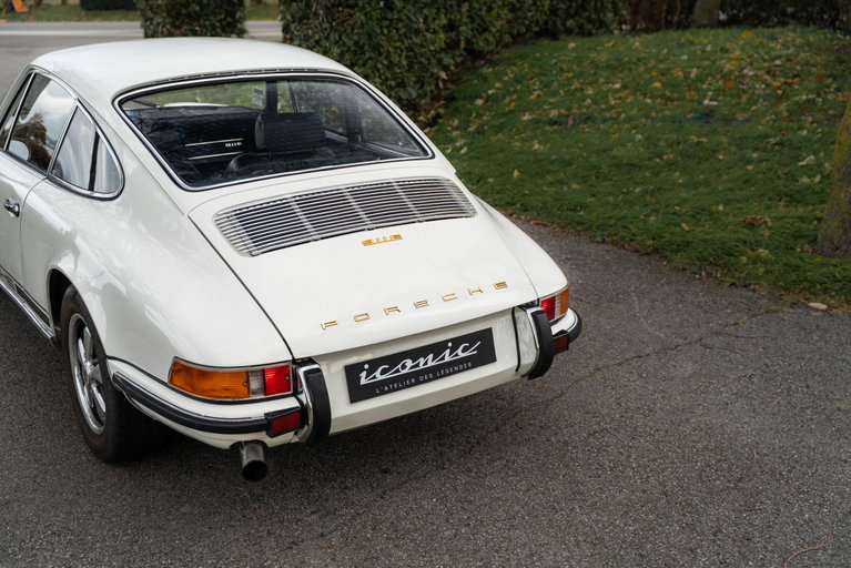 Porsche 911 E