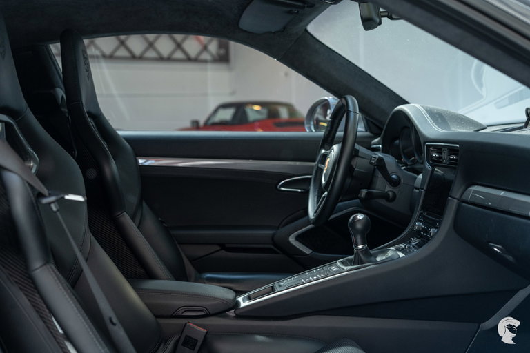 Porsche 991.2 GT3 Touring