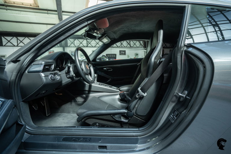 Porsche 991.2 GT3 Touring