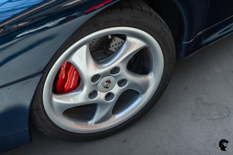 Porsche 993 Carrera 4S