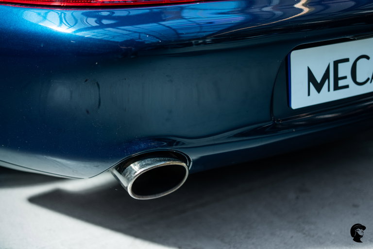 Porsche 993 Carrera 4S