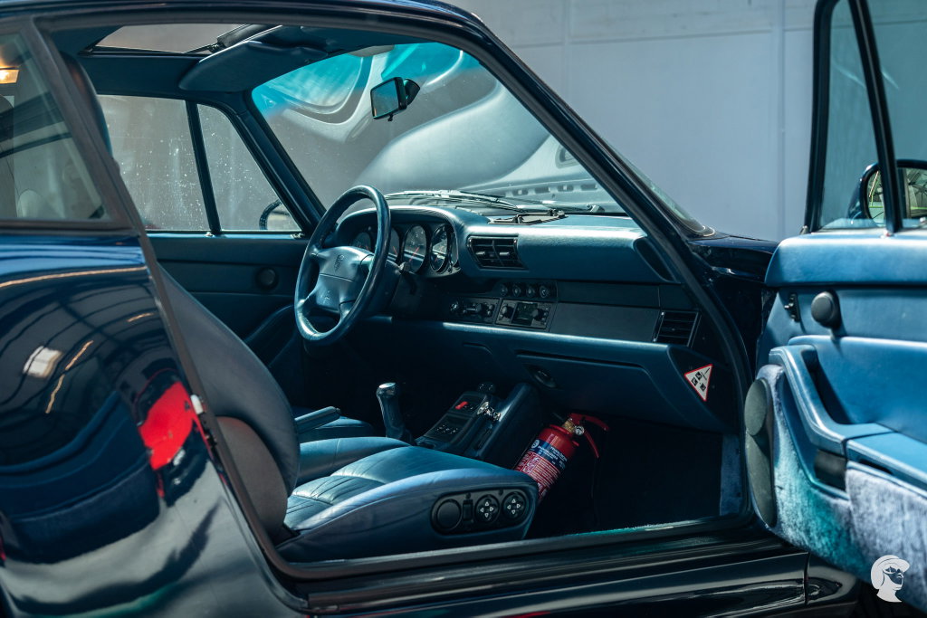 Porsche 993 Carrera 4S