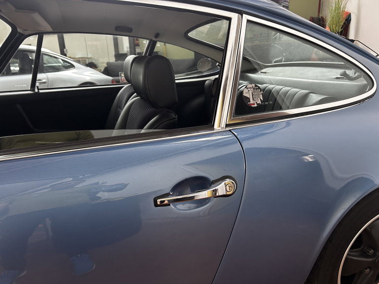 Porsche 911 T