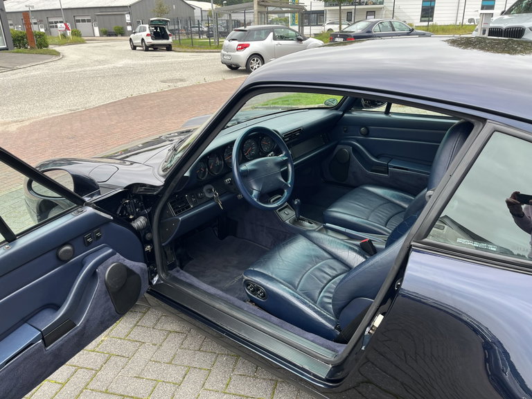 Porsche 993 Carrera